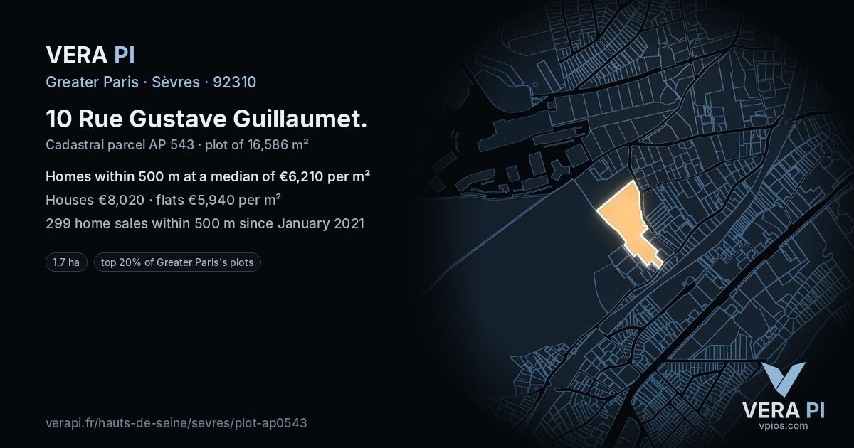 10 Rue Gustave Guillaumet, Sèvres at night – the plot lit, the parcels around coloured by the prices near them