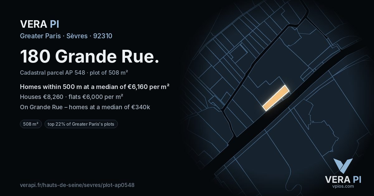 180 Grande Rue, Sèvres at night – the plot lit, the parcels around coloured by the prices near them