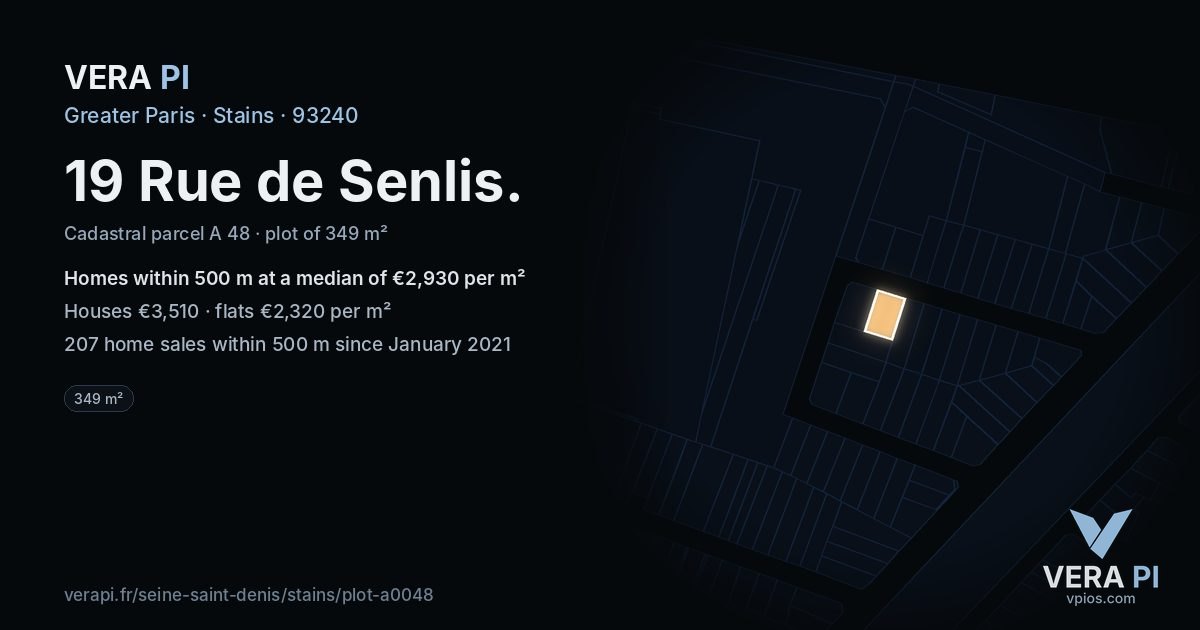 19 Rue de Senlis, Stains at night – the plot lit, the parcels around coloured by the prices near them