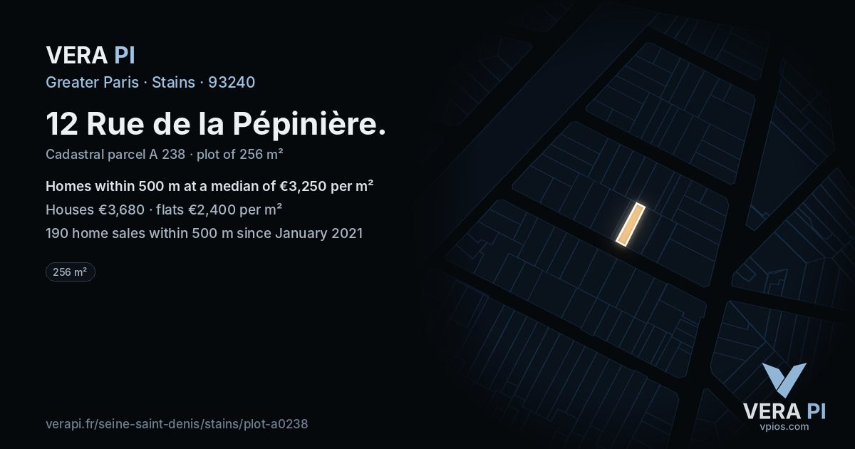 12 Rue de la Pépinière, Stains at night – the plot lit, the parcels around coloured by the prices near them