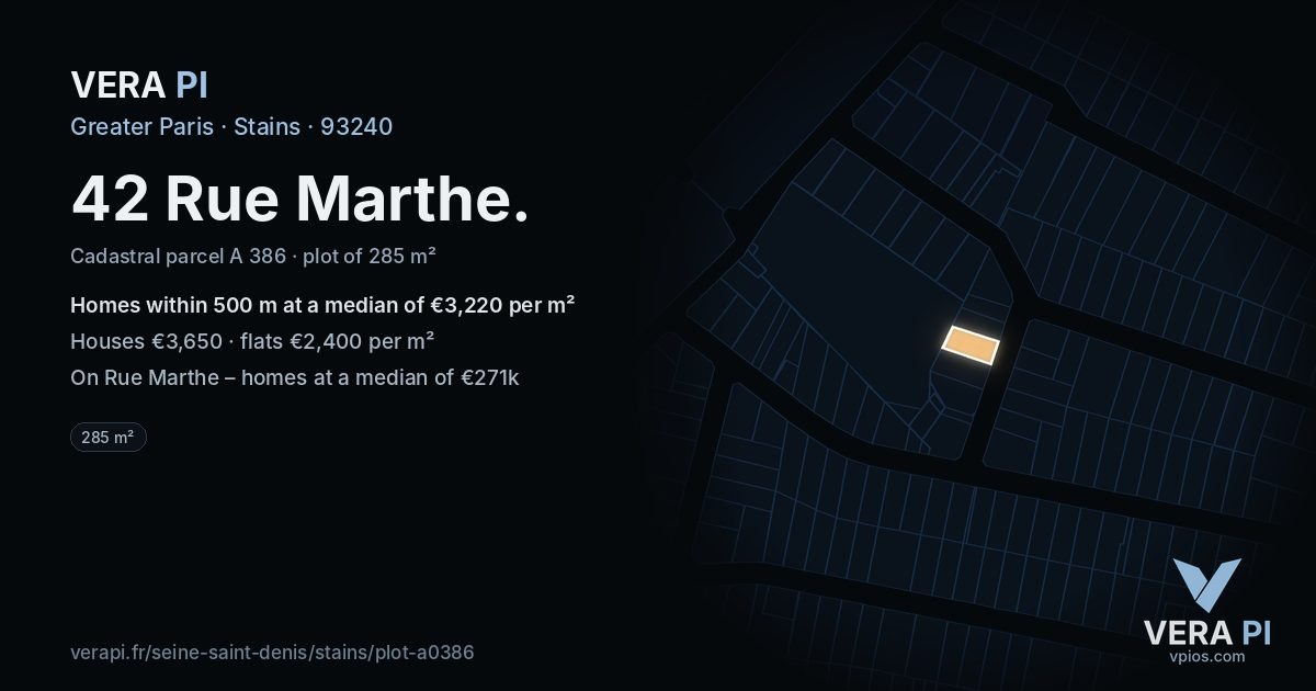 42 Rue Marthe, Stains at night – the plot lit, the parcels around coloured by the prices near them