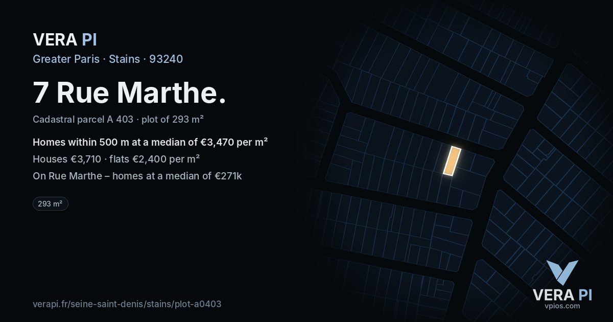 7 Rue Marthe, Stains at night – the plot lit, the parcels around coloured by the prices near them