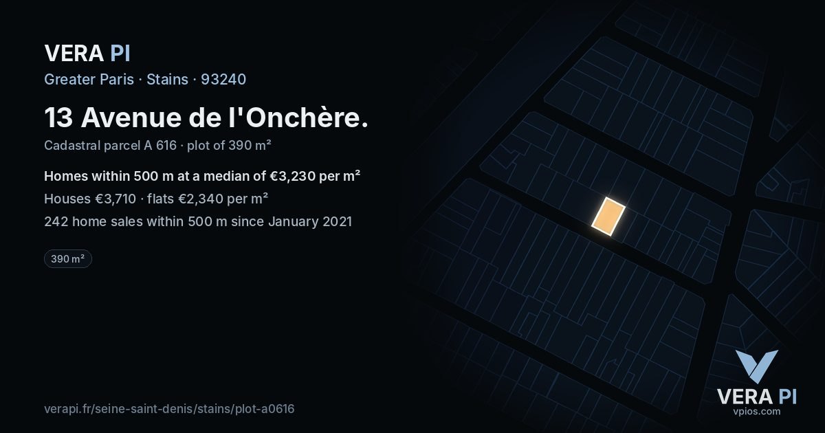 13 Avenue de l'Onchère, Stains at night – the plot lit, the parcels around coloured by the prices near them