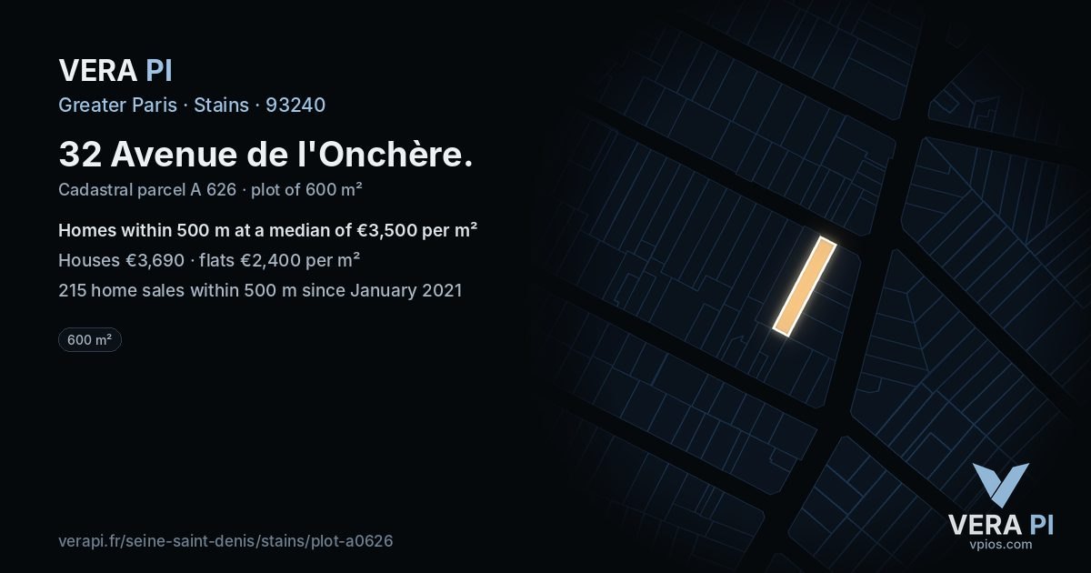 32 Avenue de l'Onchère, Stains at night – the plot lit, the parcels around coloured by the prices near them