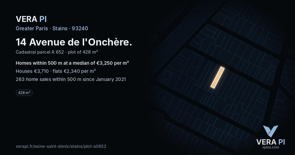 14 Avenue de l'Onchère, Stains at night – the plot lit, the parcels around coloured by the prices near them