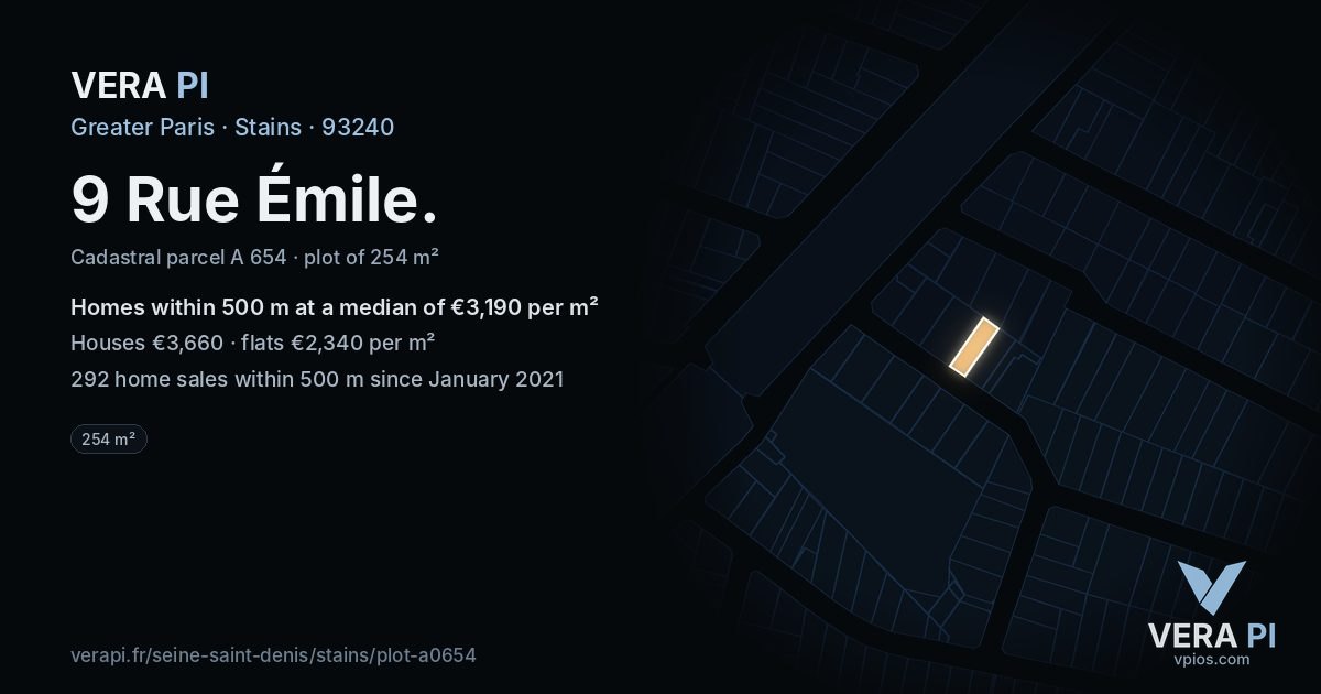 9 Rue Émile, Stains at night – the plot lit, the parcels around coloured by the prices near them