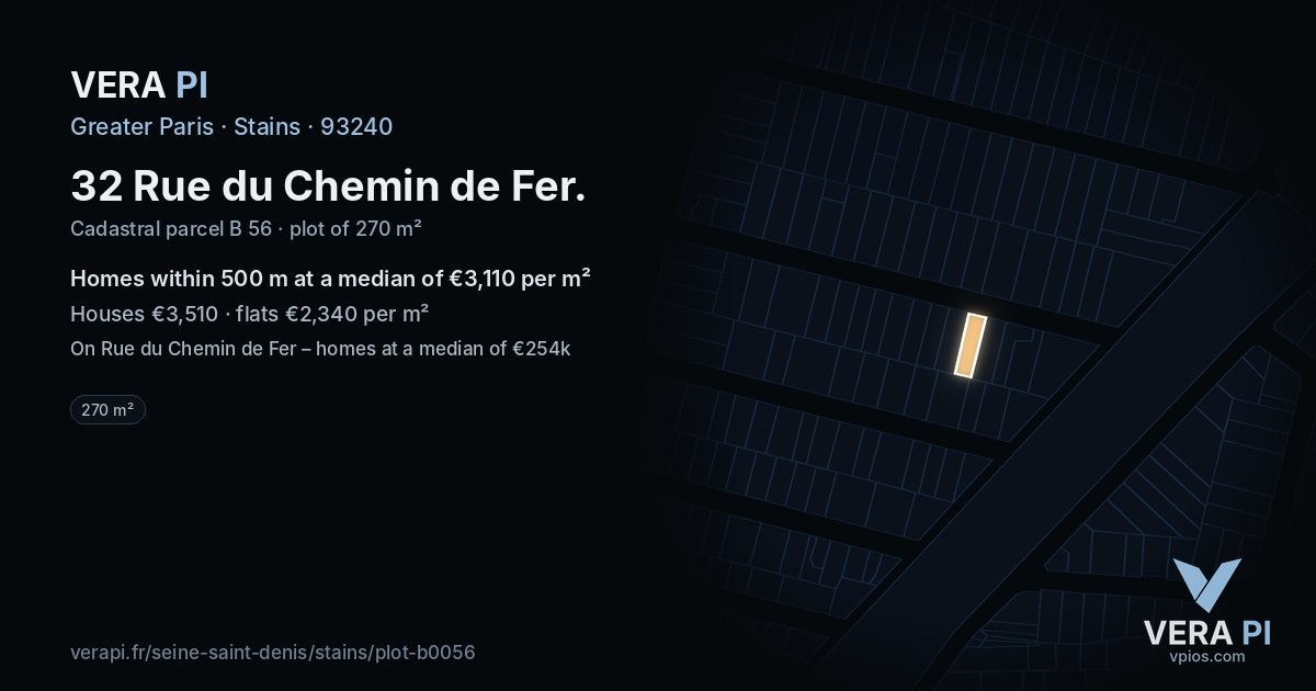 32 Rue du Chemin de Fer, Stains at night – the plot lit, the parcels around coloured by the prices near them
