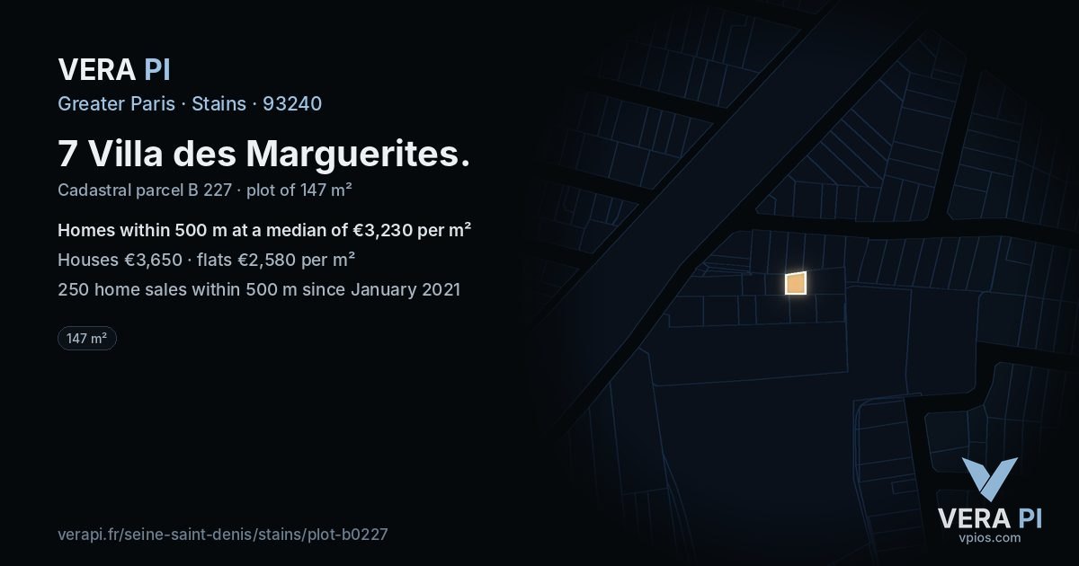 7 Villa des Marguerites, Stains at night – the plot lit, the parcels around coloured by the prices near them