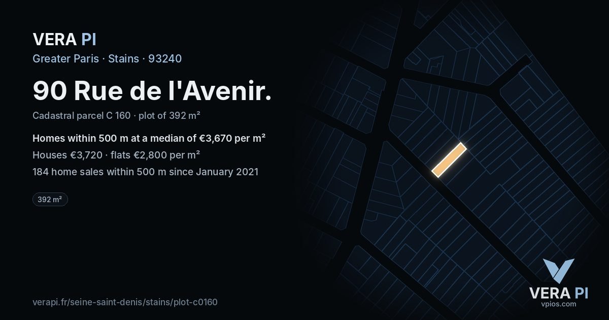 90 Rue de l'Avenir, Stains at night – the plot lit, the parcels around coloured by the prices near them