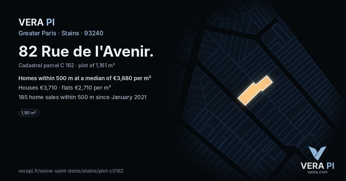 82 Rue de l'Avenir, Stains at night – the plot lit, the parcels around coloured by the prices near them