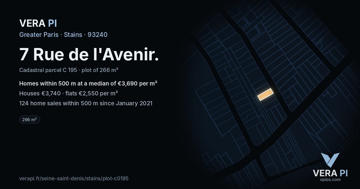 7 Rue de l'Avenir, Stains at night – the plot lit, the parcels around coloured by the prices near them