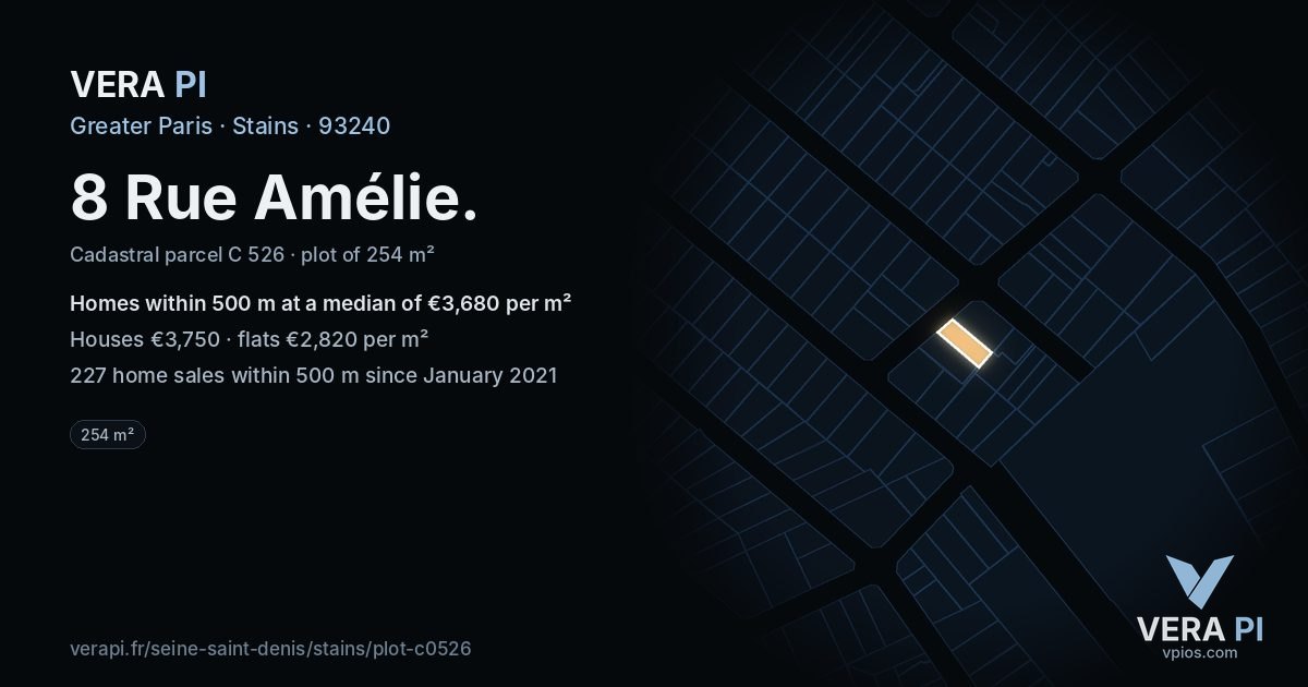 8 Rue Amélie, Stains at night – the plot lit, the parcels around coloured by the prices near them
