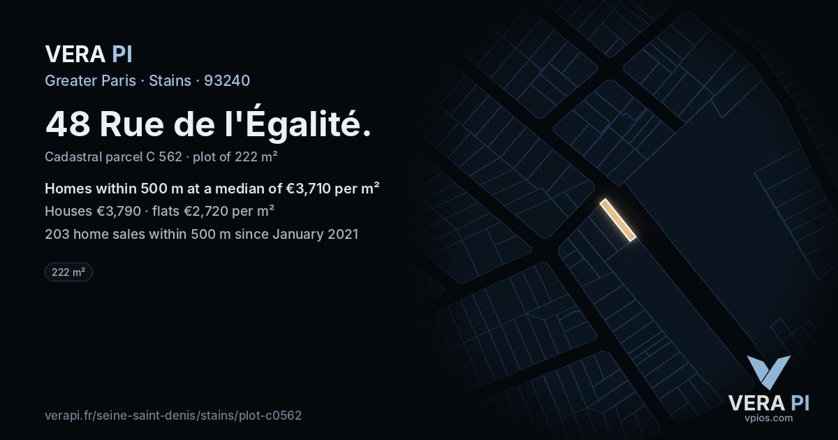 48 Rue de l'Égalité, Stains at night – the plot lit, the parcels around coloured by the prices near them