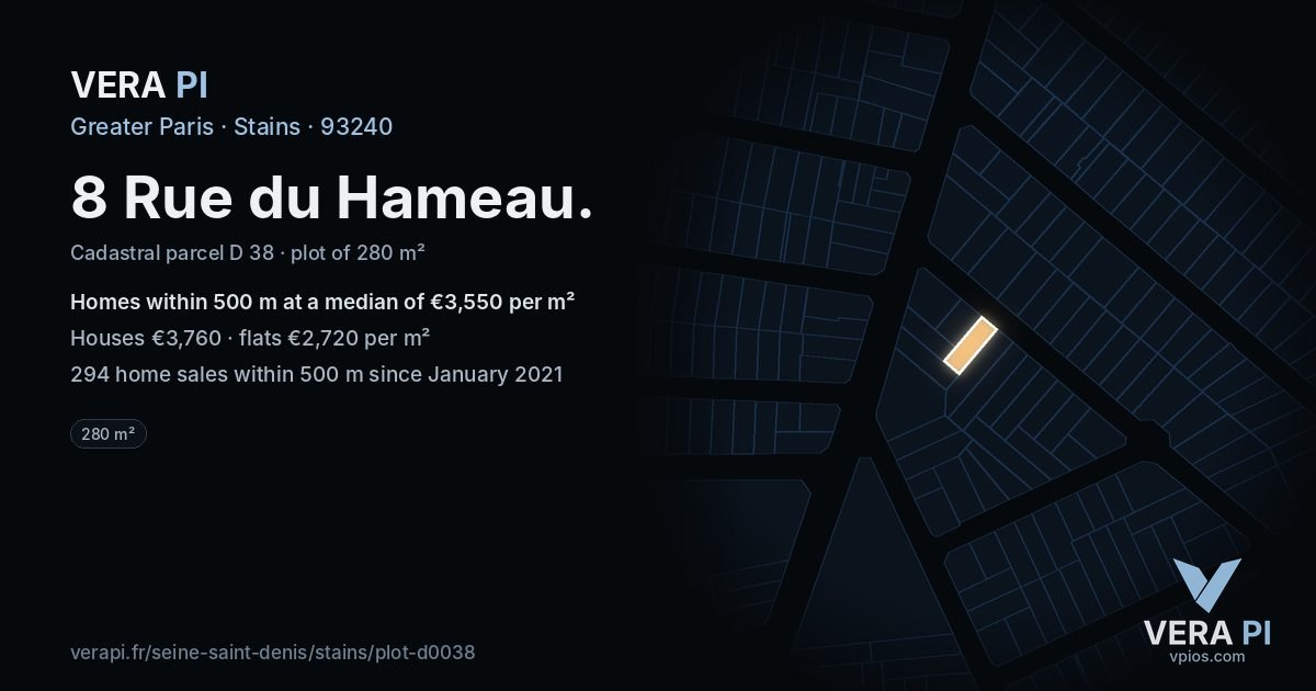 8 Rue du Hameau, Stains at night – the plot lit, the parcels around coloured by the prices near them