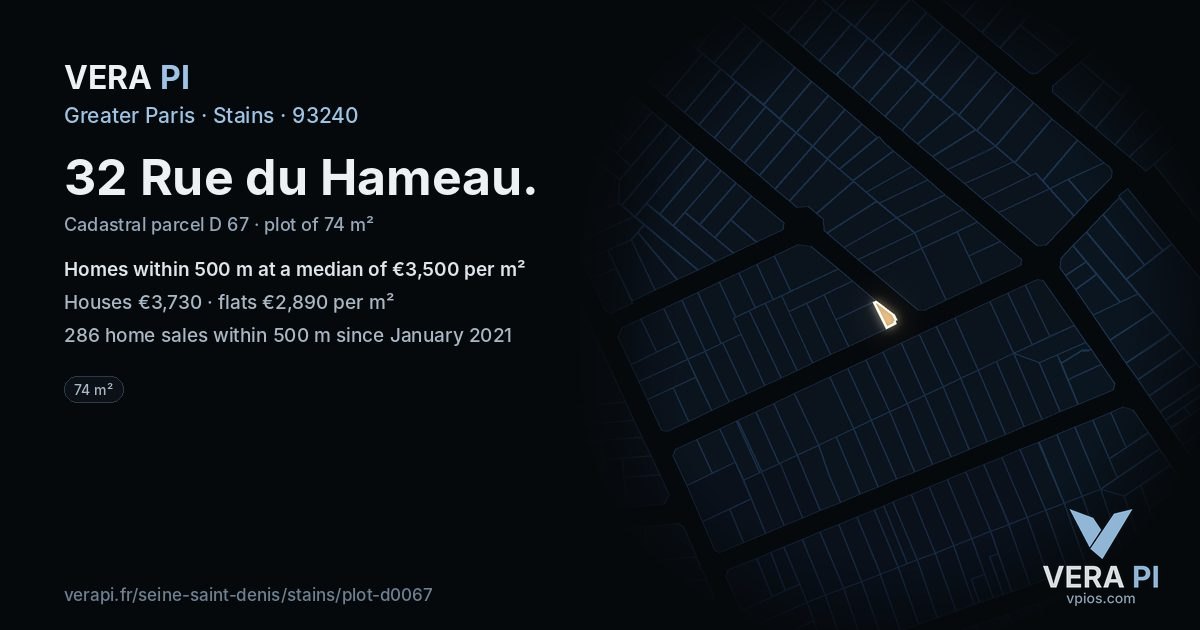 32 Rue du Hameau, Stains at night – the plot lit, the parcels around coloured by the prices near them
