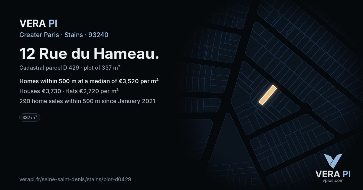 12 Rue du Hameau, Stains at night – the plot lit, the parcels around coloured by the prices near them