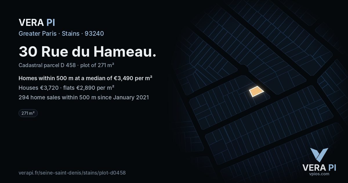 30 Rue du Hameau, Stains at night – the plot lit, the parcels around coloured by the prices near them