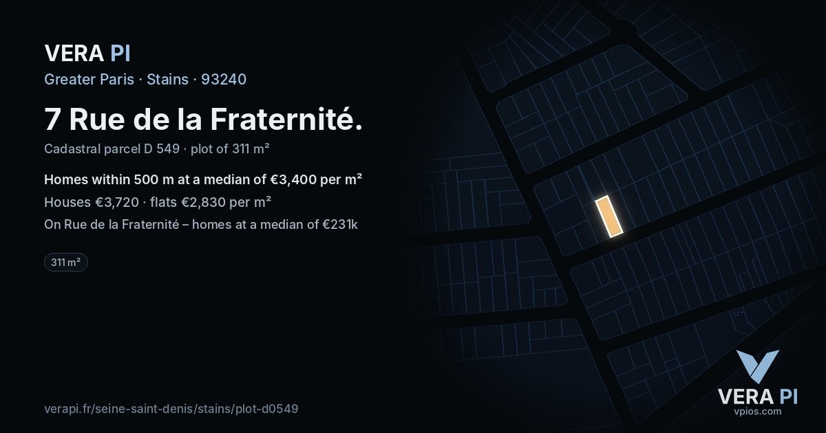 7 Rue de la Fraternité, Stains at night – the plot lit, the parcels around coloured by the prices near them
