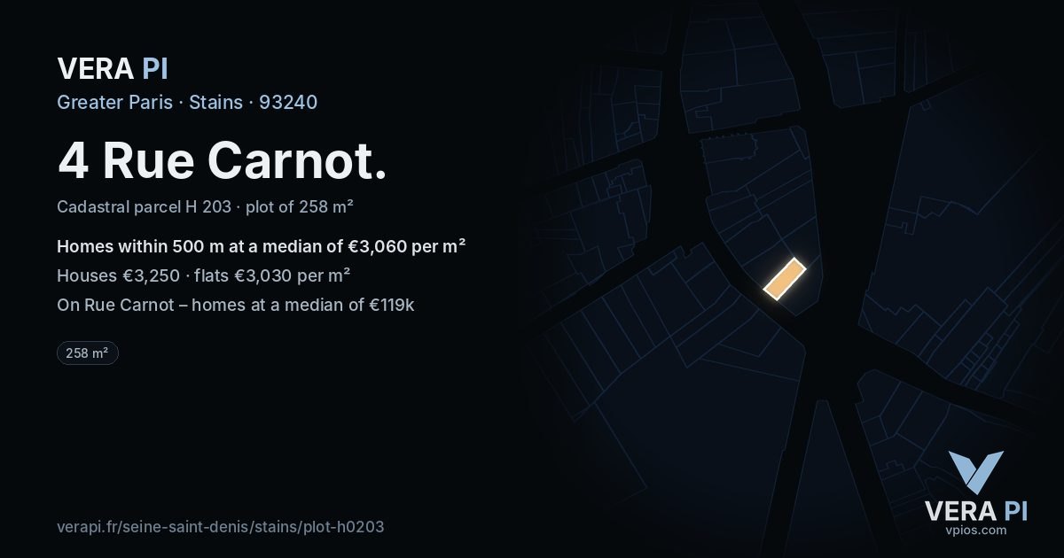 4 Rue Carnot, Stains at night – the plot lit, the parcels around coloured by the prices near them