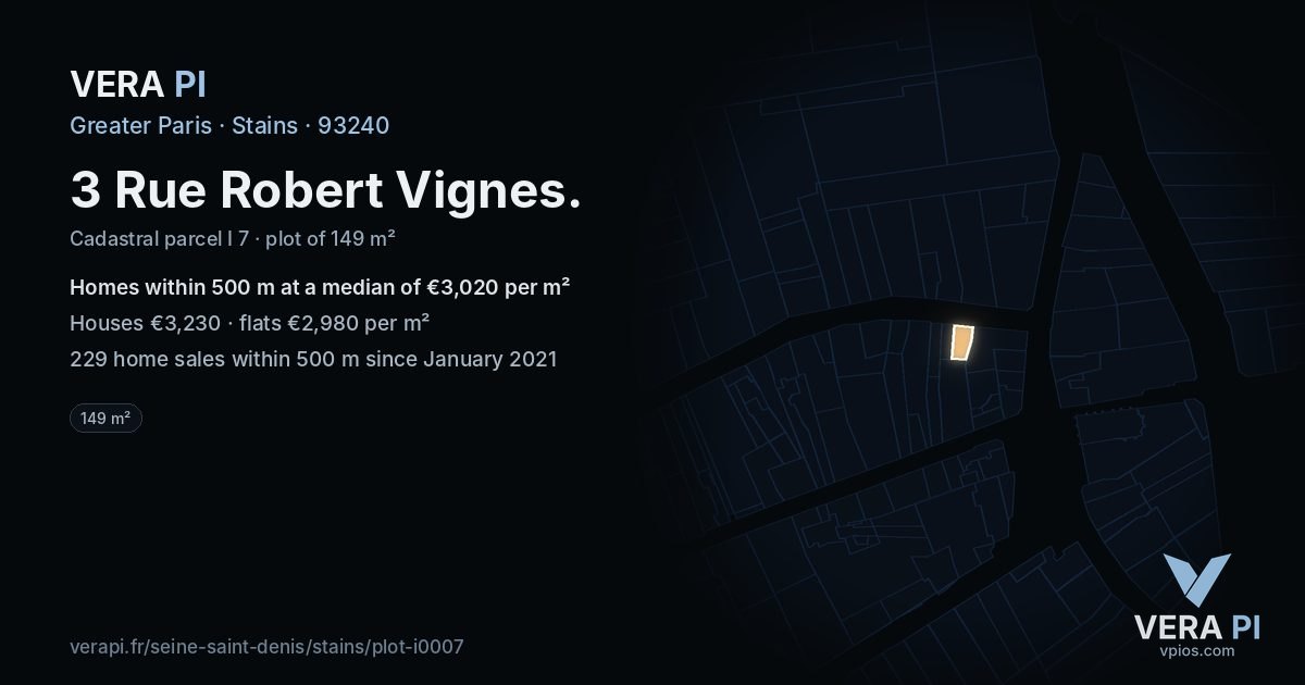 3 Rue Robert Vignes, Stains at night – the plot lit, the parcels around coloured by the prices near them