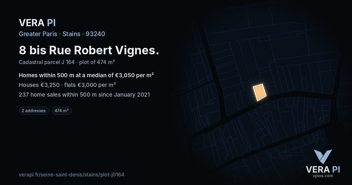 8 bis Rue Robert Vignes, Stains at night – the plot lit, the parcels around coloured by the prices near them