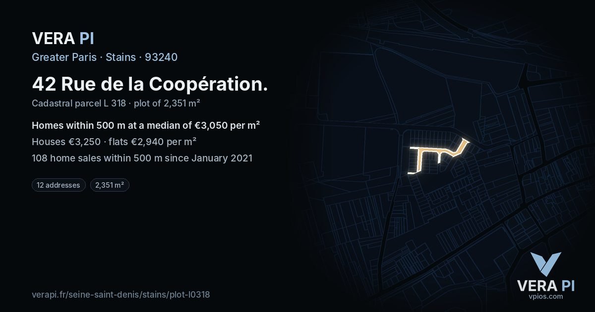 42 Rue de la Coopération, Stains at night – the plot lit, the parcels around coloured by the prices near them