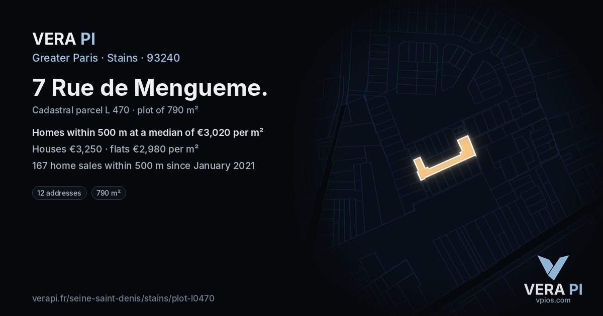 7 Rue de Mengueme, Stains at night – the plot lit, the parcels around coloured by the prices near them