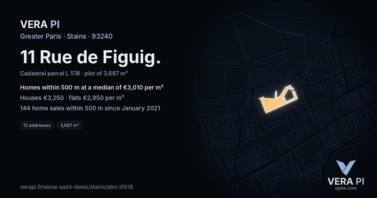 11 Rue de Figuig, Stains at night – the plot lit, the parcels around coloured by the prices near them