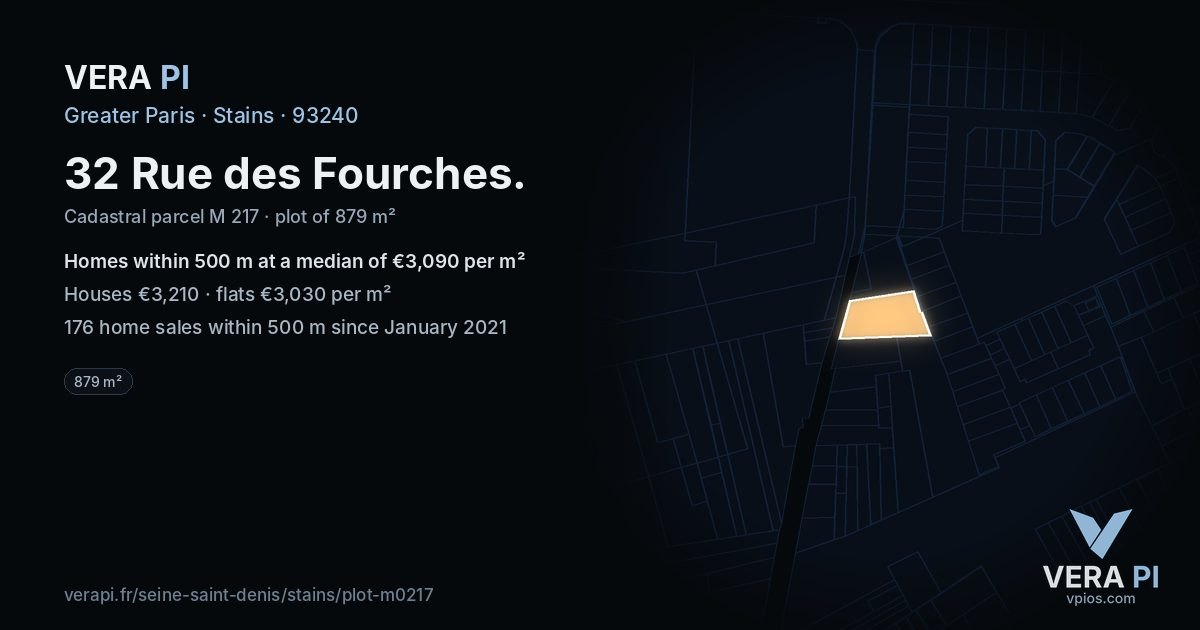 32 Rue des Fourches, Stains at night – the plot lit, the parcels around coloured by the prices near them