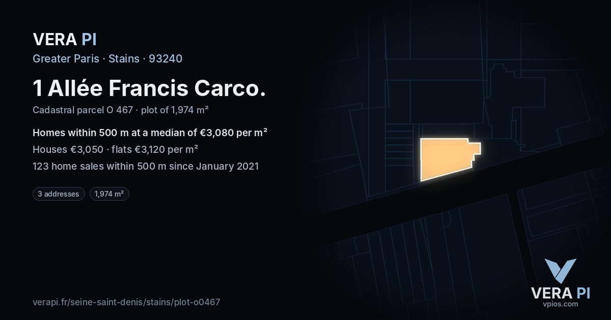 1 Allée Francis Carco, Stains at night – the plot lit, the parcels around coloured by the prices near them