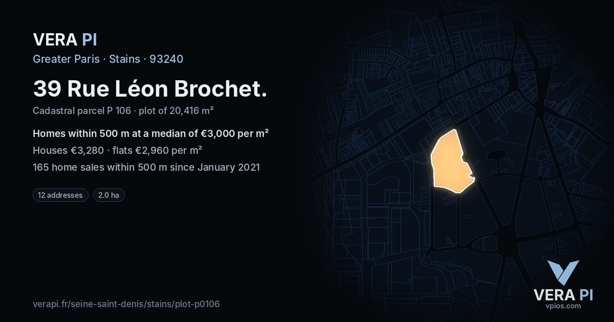 39 Rue Léon Brochet, Stains at night – the plot lit, the parcels around coloured by the prices near them