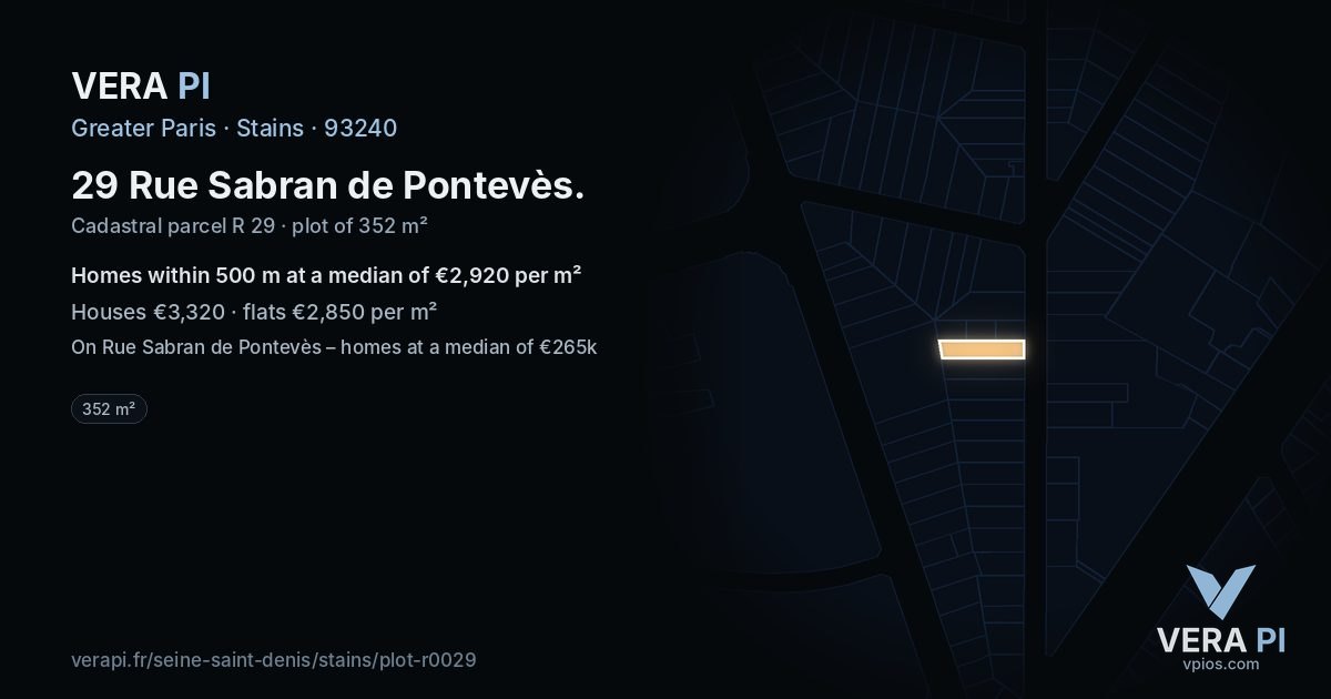29 Rue Sabran de Pontevès, Stains at night – the plot lit, the parcels around coloured by the prices near them