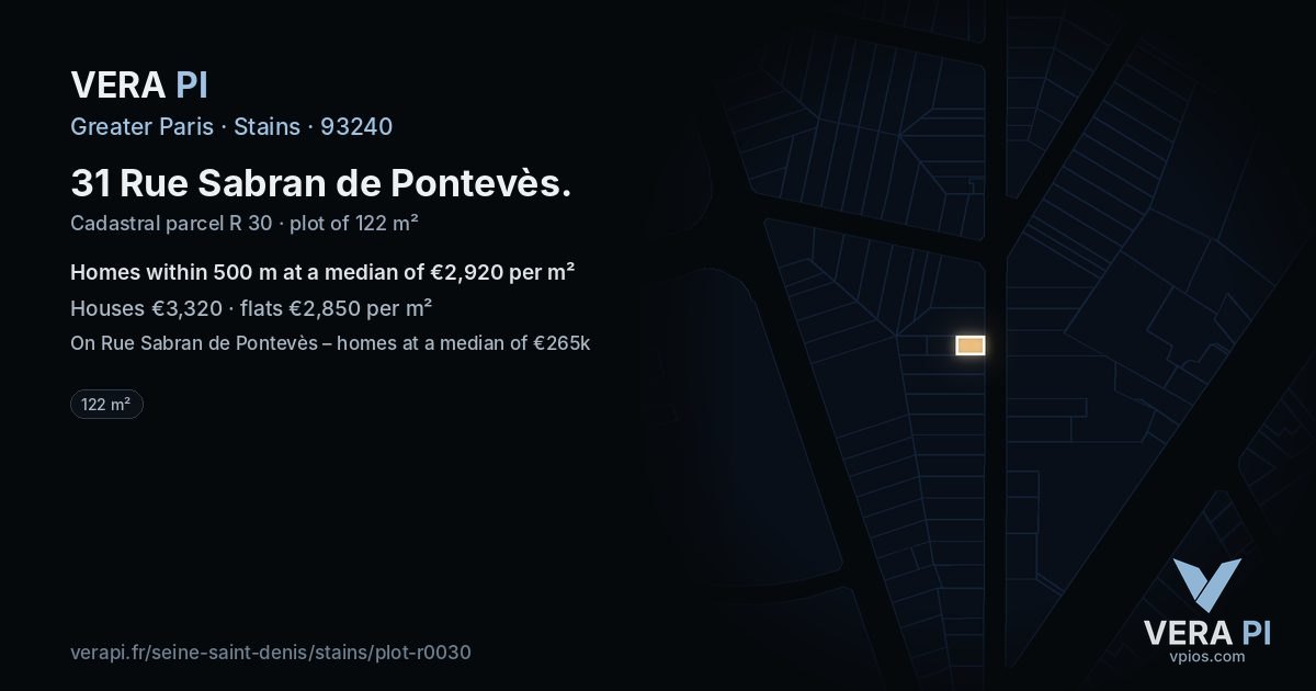 31 Rue Sabran de Pontevès, Stains at night – the plot lit, the parcels around coloured by the prices near them