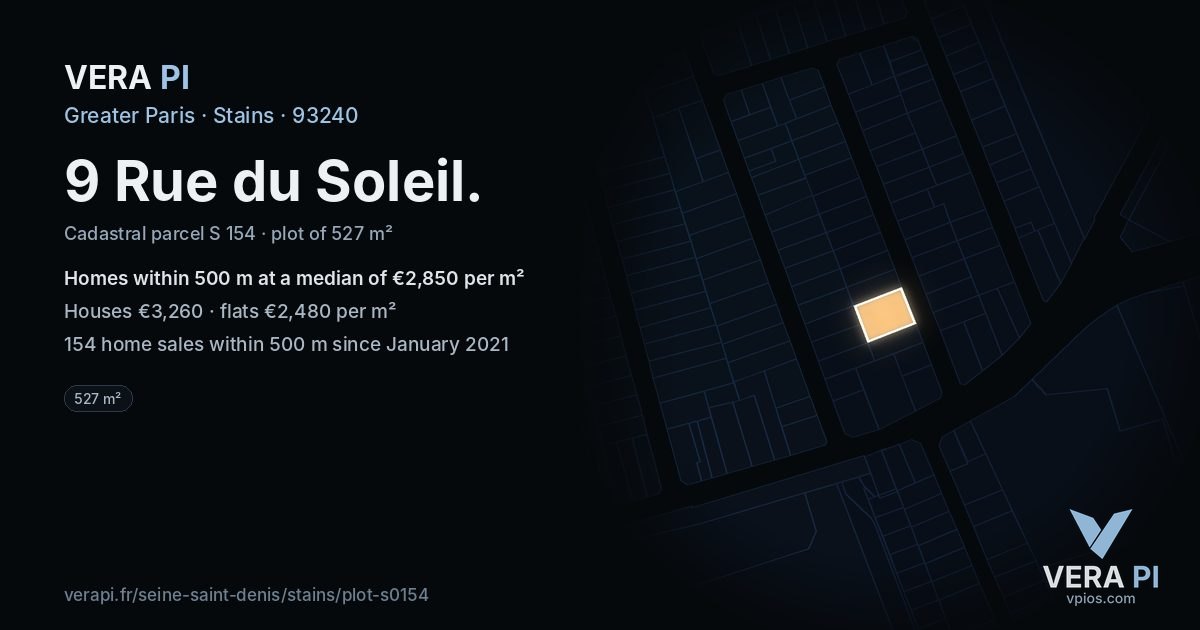 9 Rue du Soleil, Stains at night – the plot lit, the parcels around coloured by the prices near them