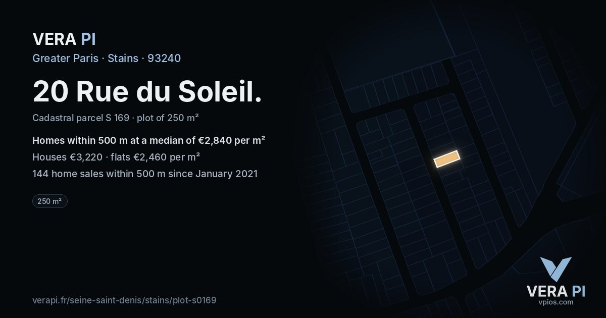 20 Rue du Soleil, Stains at night – the plot lit, the parcels around coloured by the prices near them