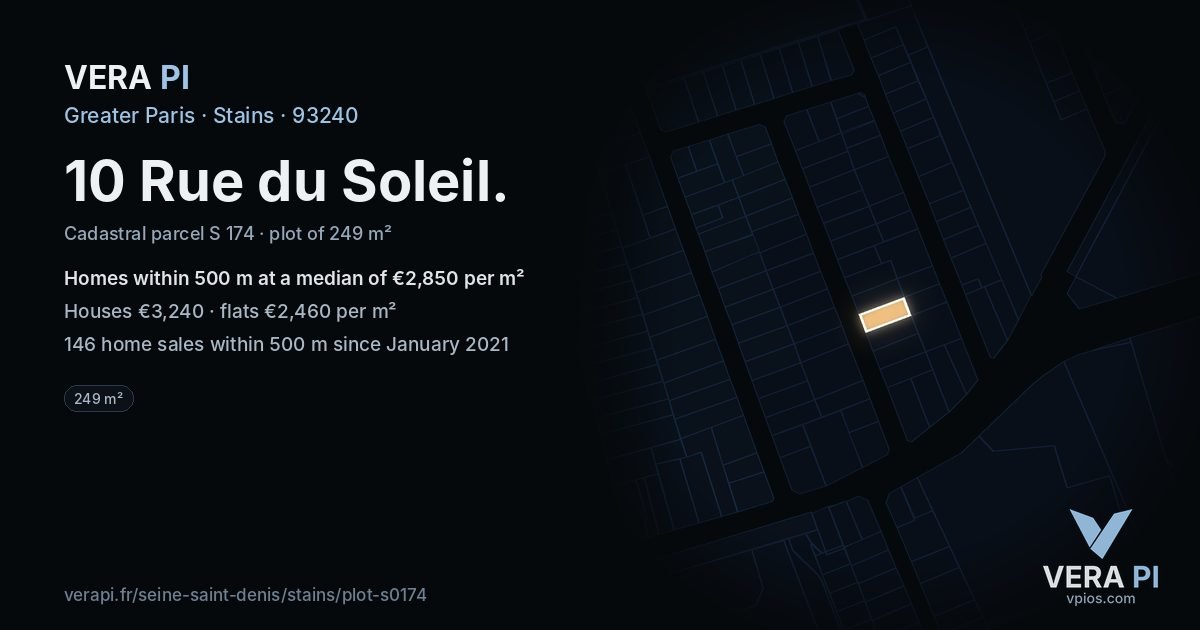 10 Rue du Soleil, Stains at night – the plot lit, the parcels around coloured by the prices near them