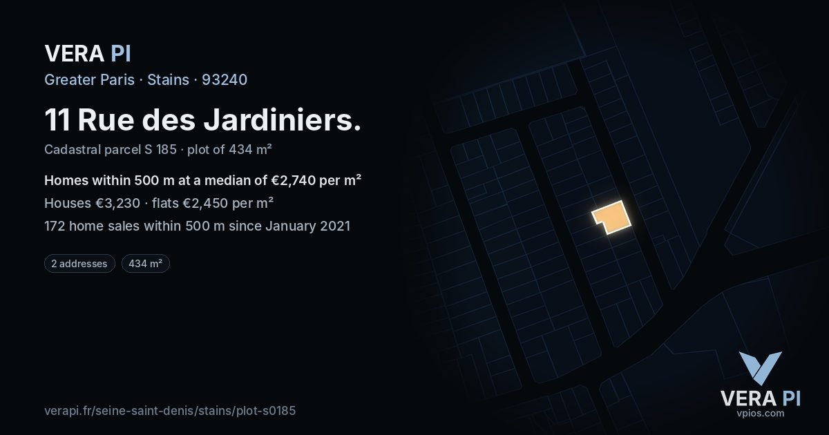 11 Rue des Jardiniers, Stains at night – the plot lit, the parcels around coloured by the prices near them