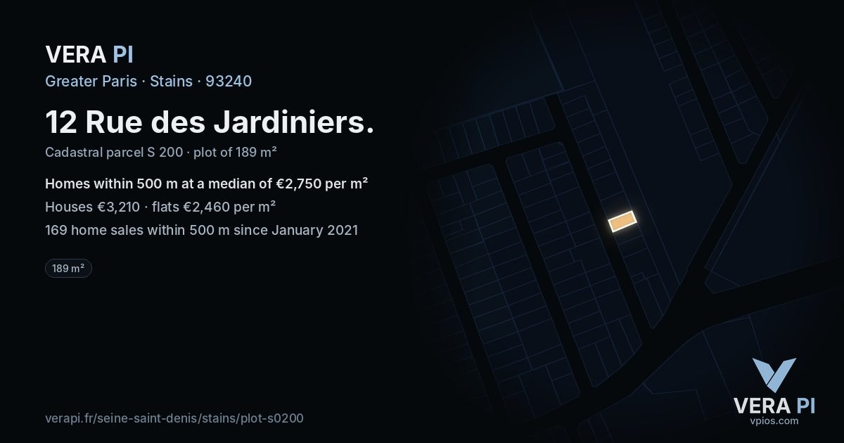 12 Rue des Jardiniers, Stains at night – the plot lit, the parcels around coloured by the prices near them