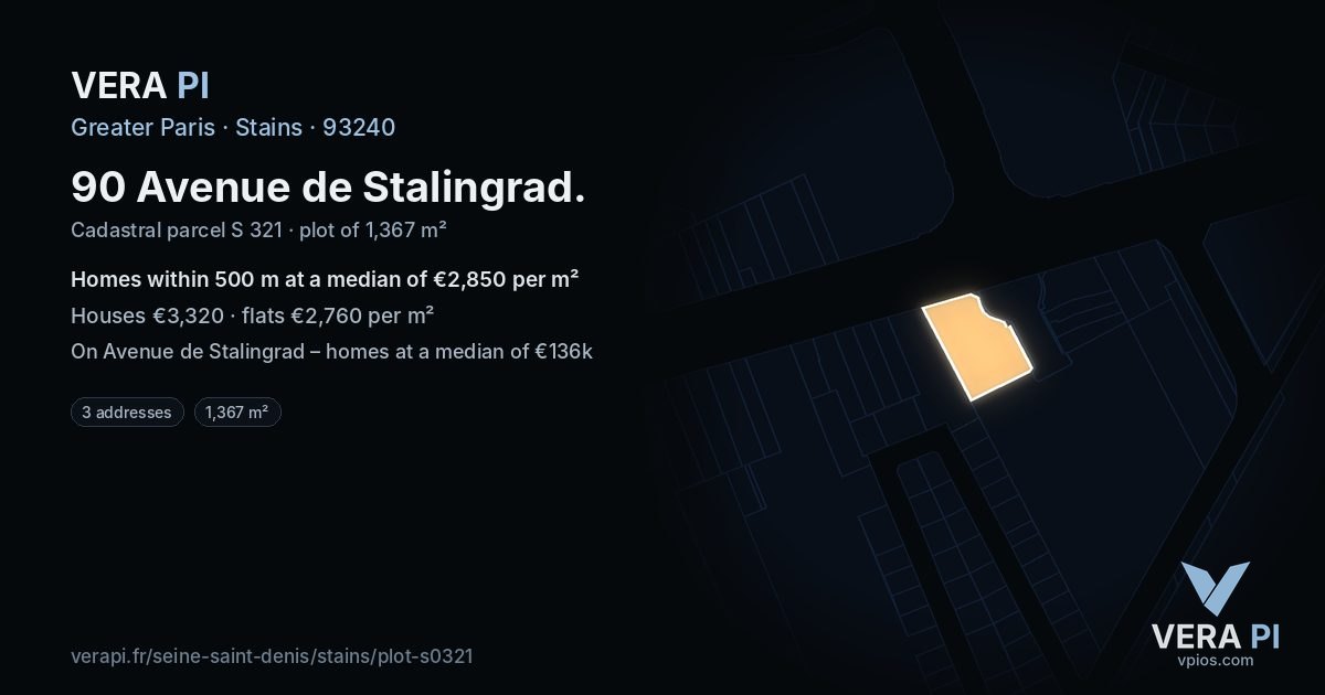 90 Avenue de Stalingrad, Stains at night – the plot lit, the parcels around coloured by the prices near them