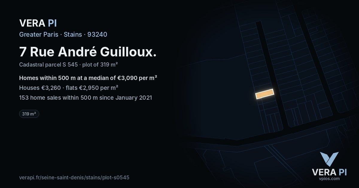 7 Rue André Guilloux, Stains at night – the plot lit, the parcels around coloured by the prices near them