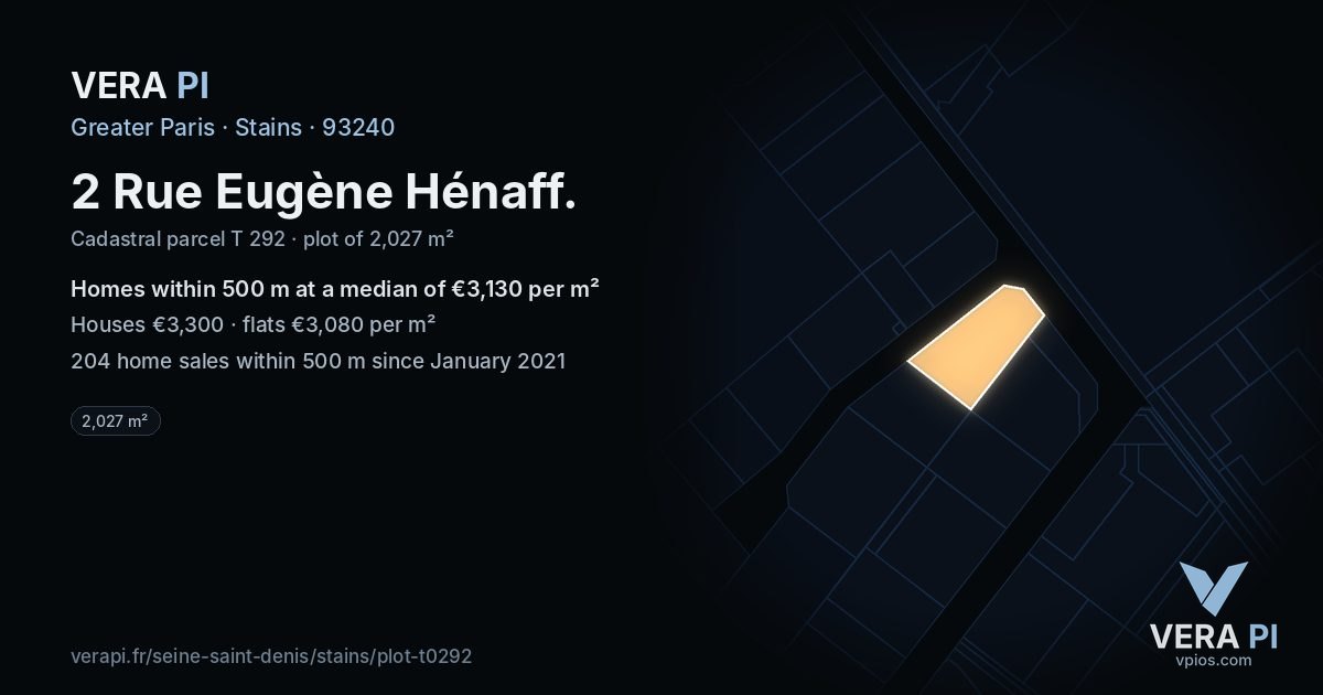 2 Rue Eugène Hénaff, Stains at night – the plot lit, the parcels around coloured by the prices near them