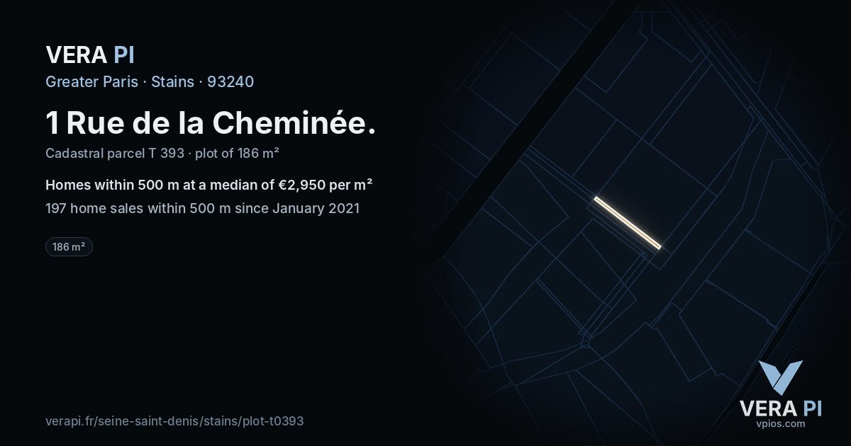 1 Rue de la Cheminée, Stains at night – the plot lit, the parcels around coloured by the prices near them