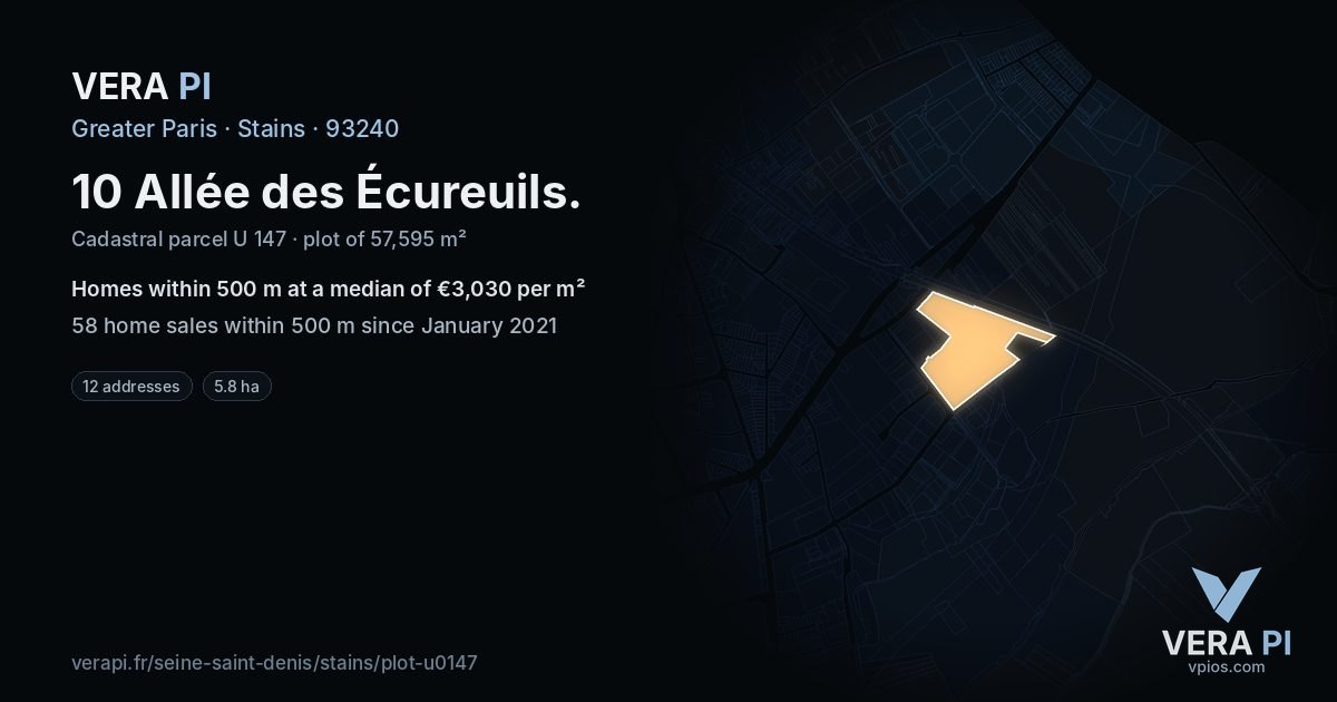 10 Allée des Écureuils, Stains at night – the plot lit, the parcels around coloured by the prices near them