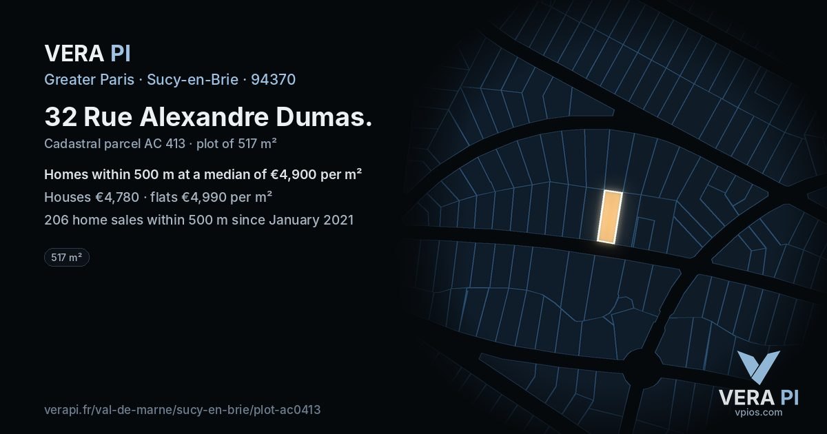 32 Rue Alexandre Dumas, Sucy-en-Brie at night – the plot lit, the parcels around coloured by the prices near them