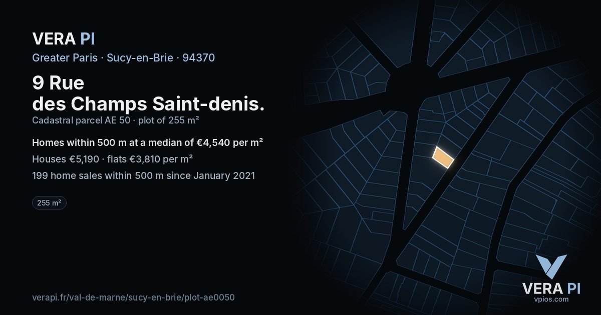 9 Rue des Champs Saint-denis, Sucy-en-Brie at night – the plot lit, the parcels around coloured by the prices near them
