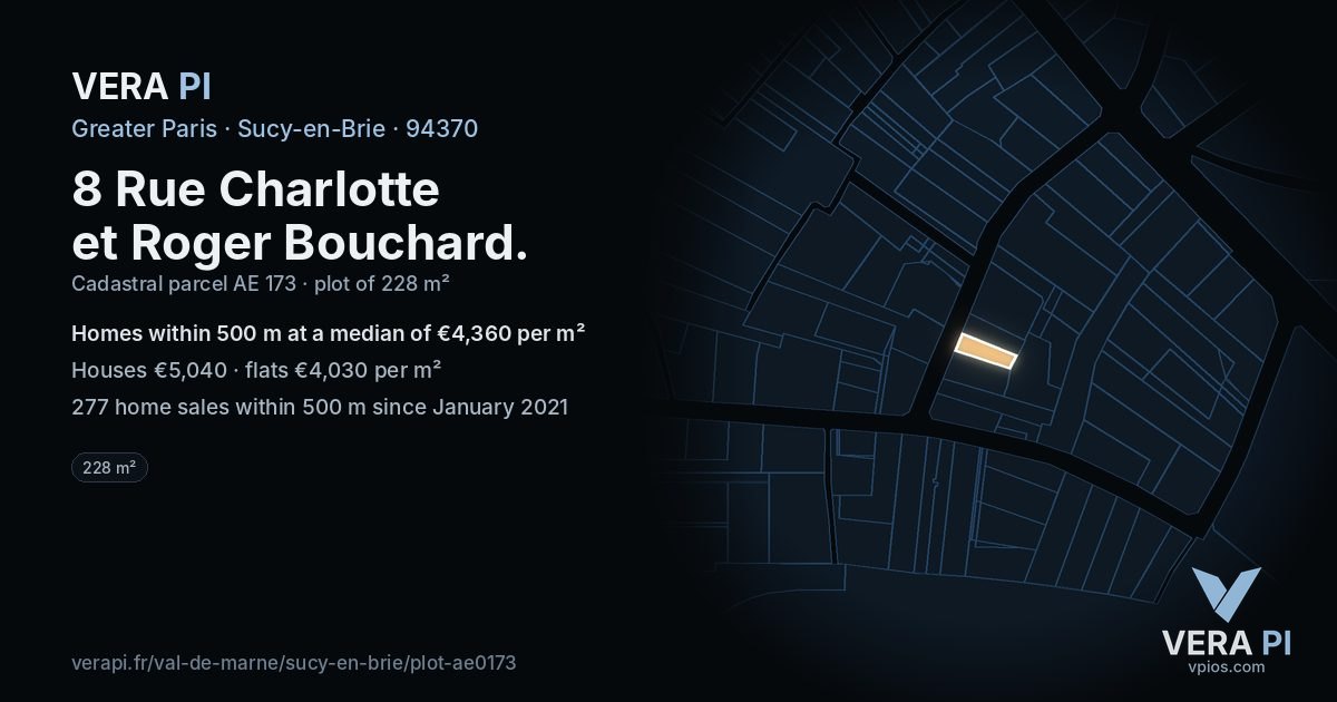 8 Rue Charlotte et Roger Bouchard, Sucy-en-Brie at night – the plot lit, the parcels around coloured by the prices near them