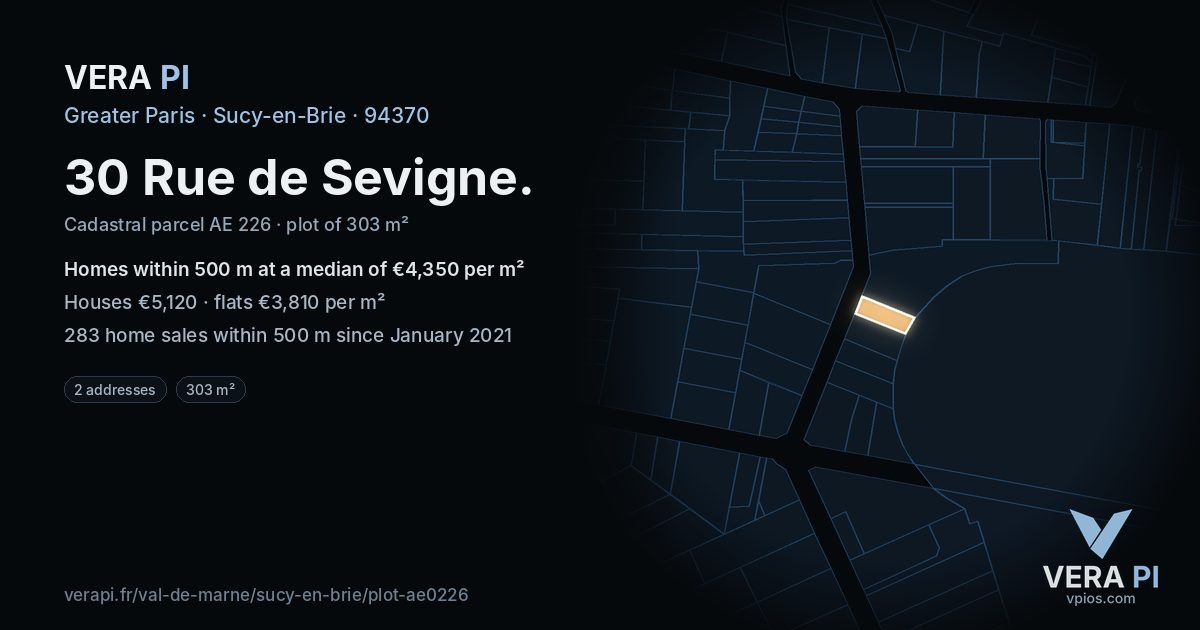 30 Rue de Sevigne, Sucy-en-Brie at night – the plot lit, the parcels around coloured by the prices near them