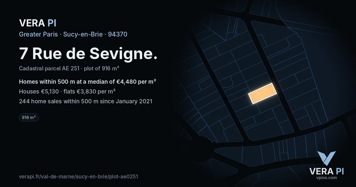 7 Rue de Sevigne, Sucy-en-Brie at night – the plot lit, the parcels around coloured by the prices near them