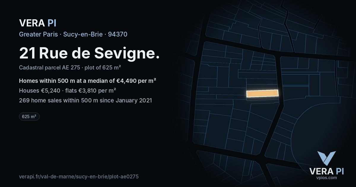21 Rue de Sevigne, Sucy-en-Brie at night – the plot lit, the parcels around coloured by the prices near them