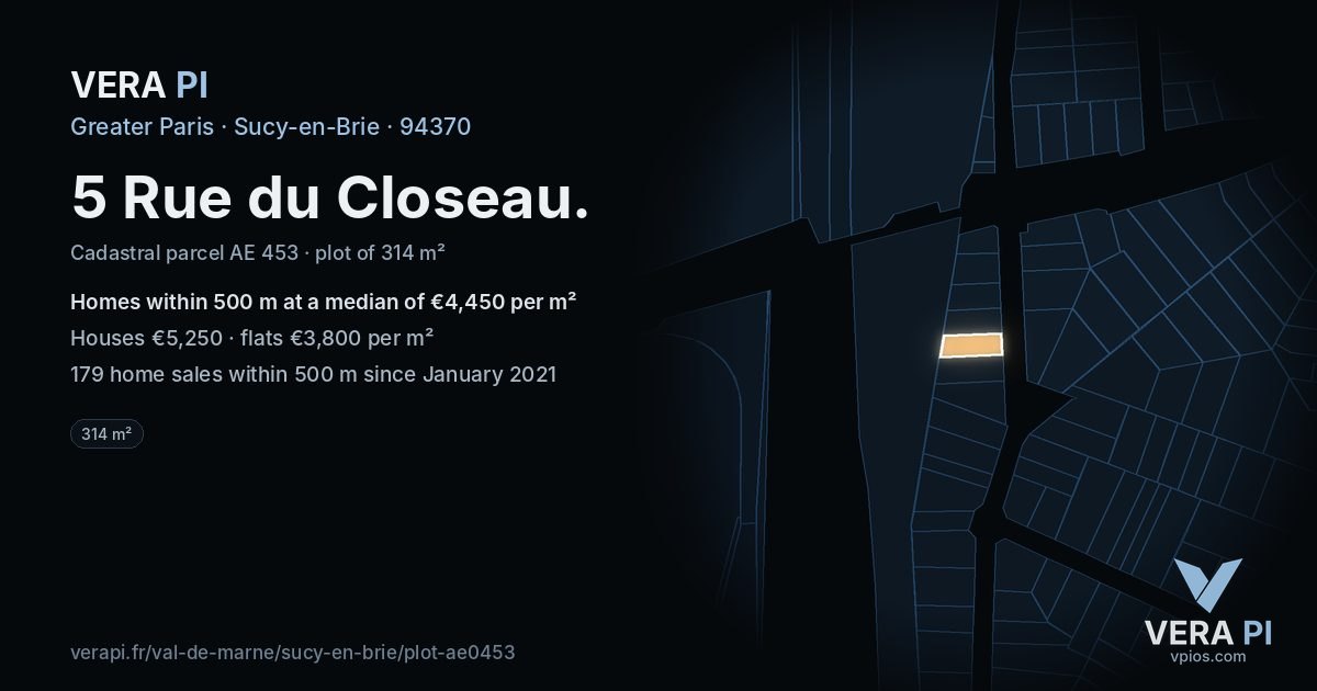 5 Rue du Closeau, Sucy-en-Brie at night – the plot lit, the parcels around coloured by the prices near them